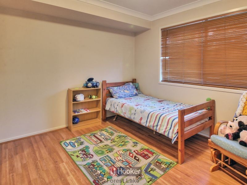 17 Atherton Circuit, Forest Lake QLD 4078