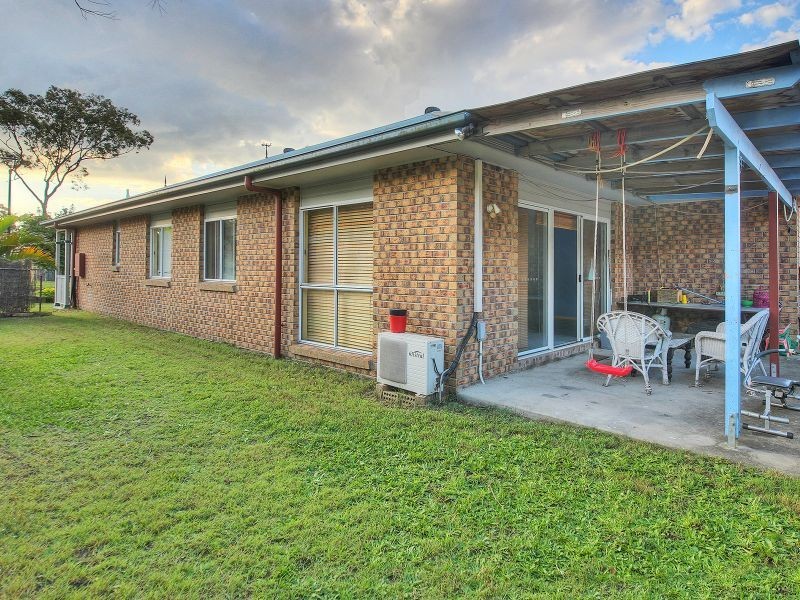 12 Starr Street, Forest Lake QLD 4078