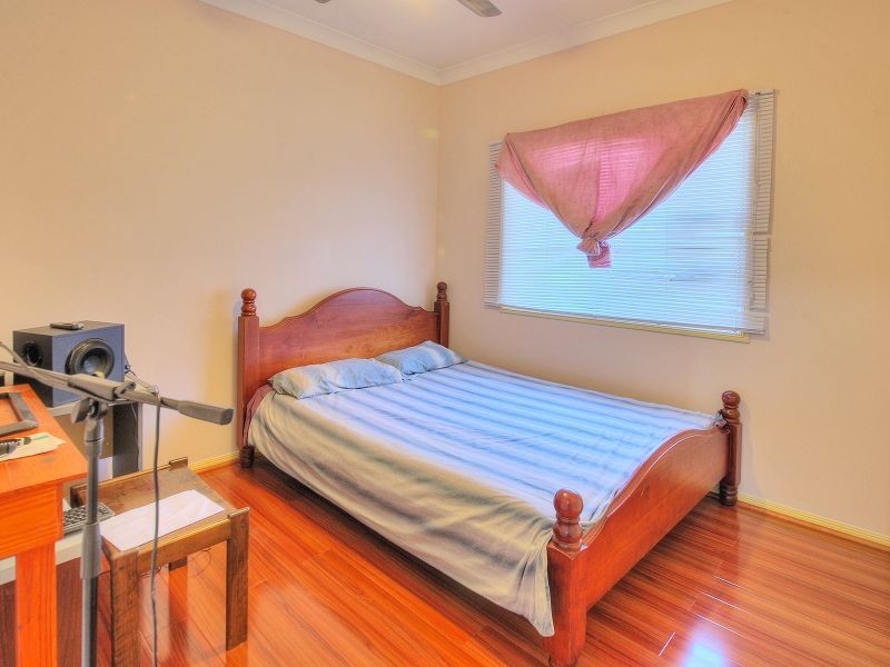 12 Starr Street, Forest Lake QLD 4078