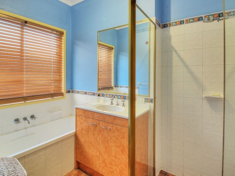 12 Starr Street, Forest Lake QLD 4078