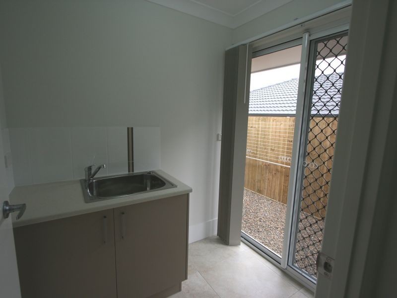 26 The Avenue, Heathwood QLD 4110