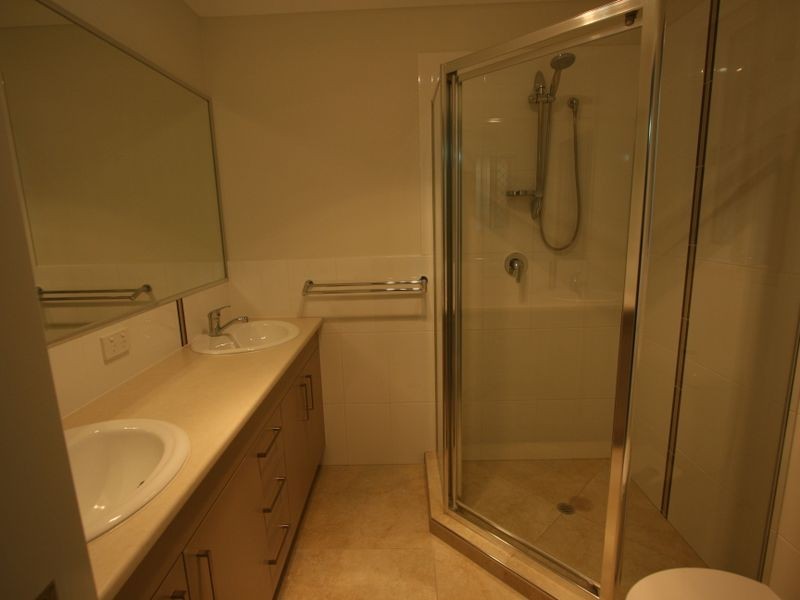 26 The Avenue, Heathwood QLD 4110