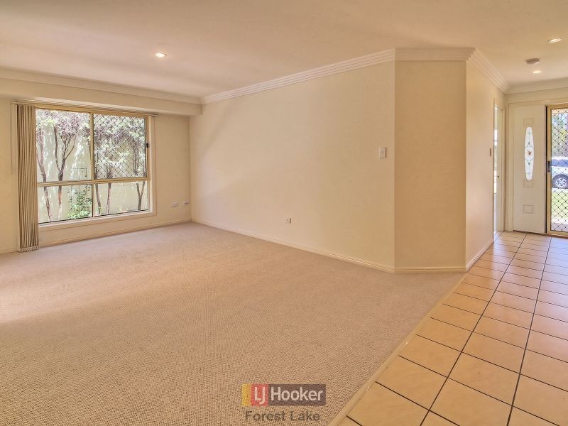 10 Elabana Place, Forest Lake QLD 4078