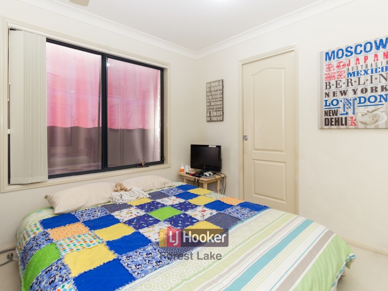 16 Warrumbungle Street, Forest Lake QLD 4078