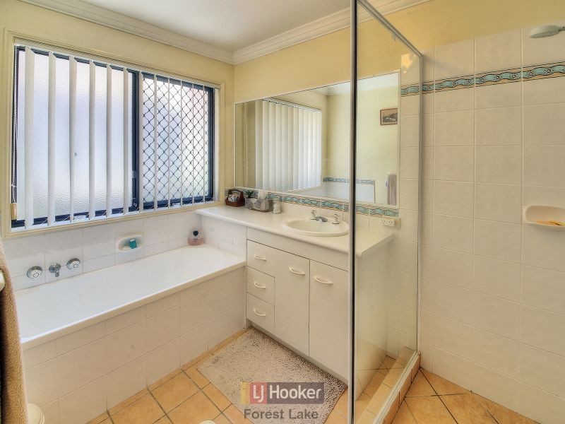 38 Glorious Way, Forest Lake QLD 4078