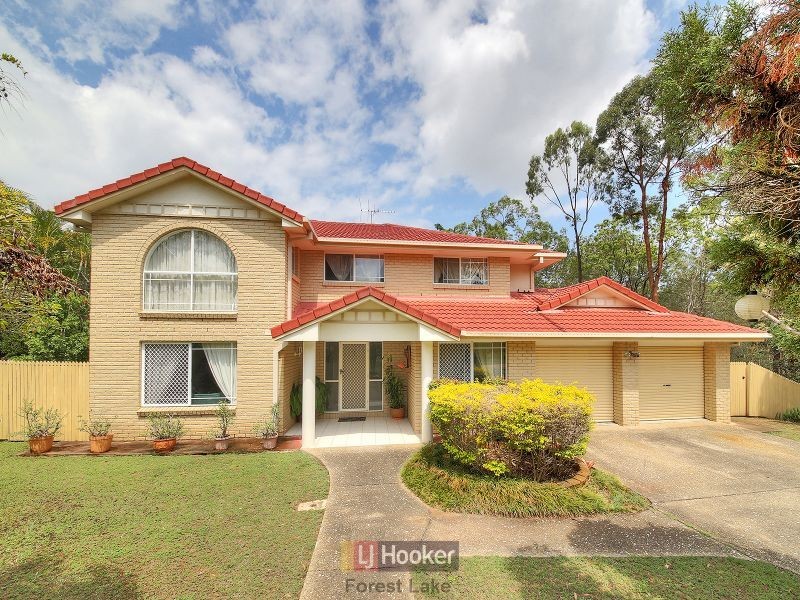 16 Paluna Place, Forest Lake QLD 4078