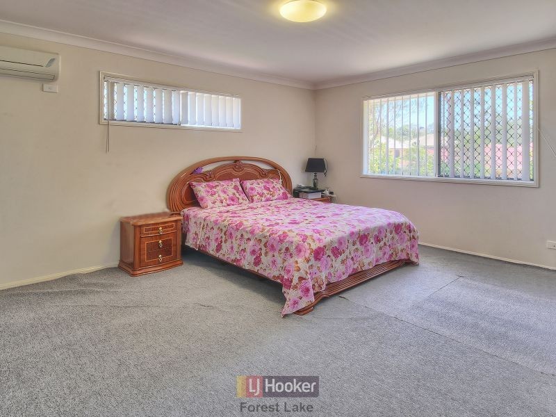 10 Eungella Terrace, Forest Lake QLD 4078