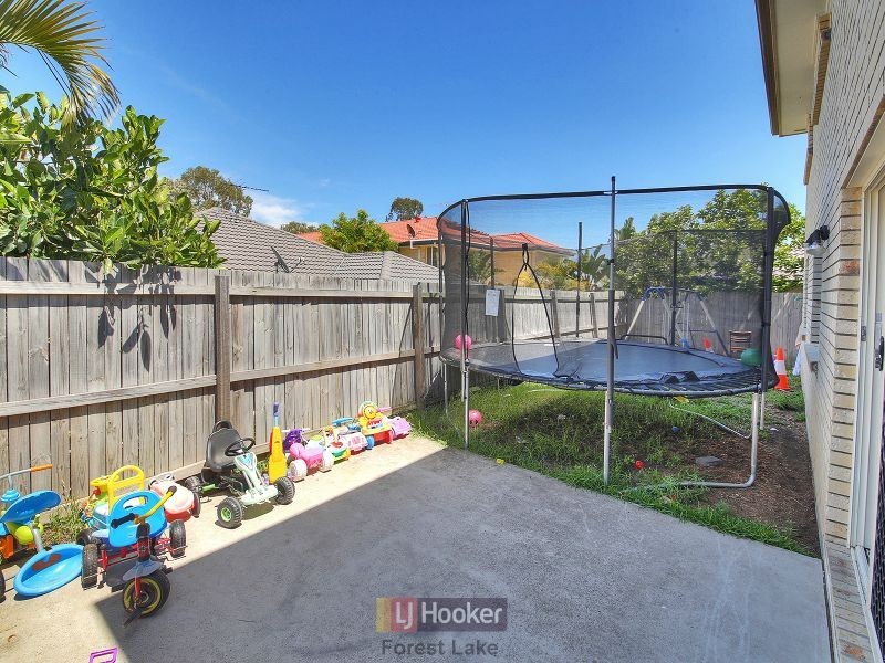10 Eungella Terrace, Forest Lake QLD 4078