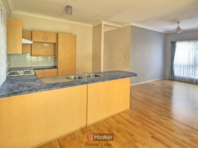 16 Piccadilly Place, Forest Lake QLD 4078