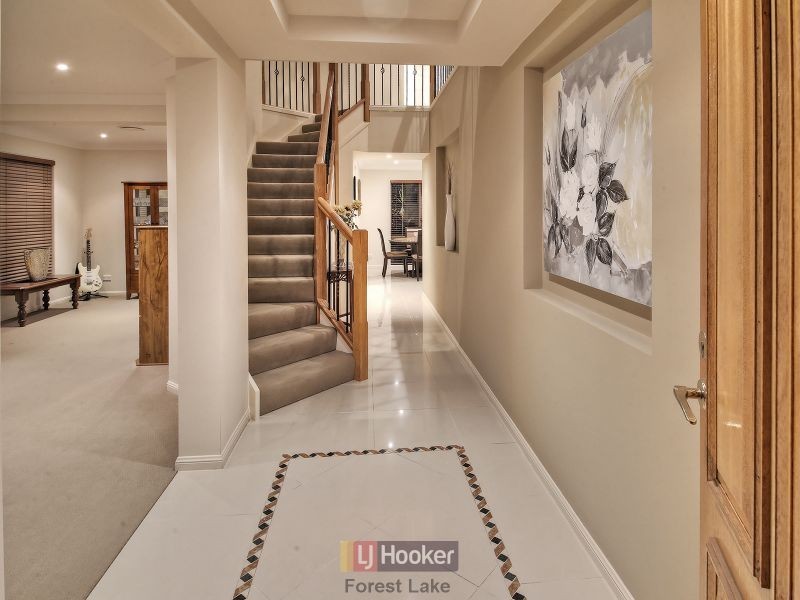 3 Uluru Place, Forest Lake QLD 4078