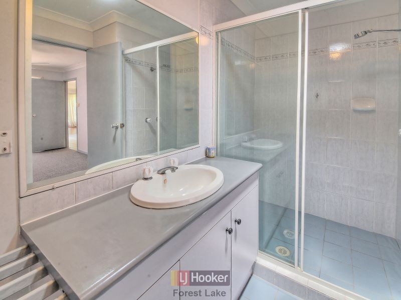 29 Clarendon Circuit, Forest Lake QLD 4078