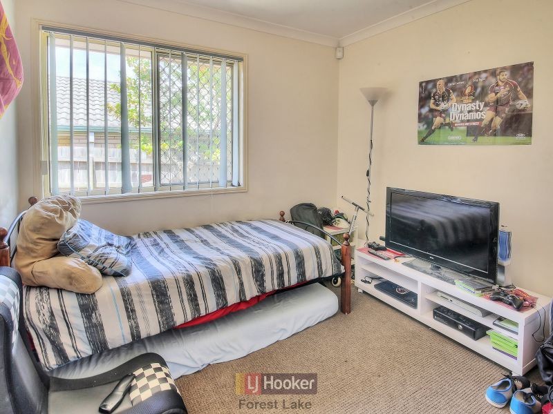 10 Lyrebird Close, Doolandella QLD 4077