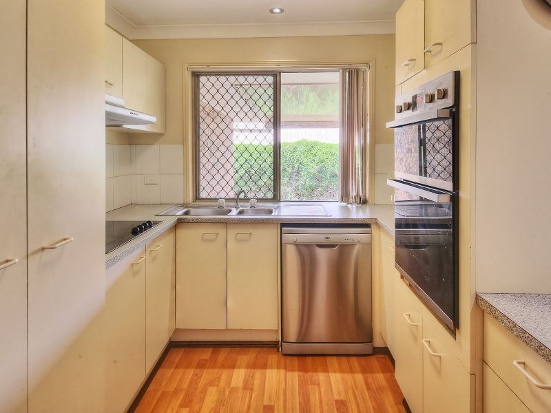 120 Oldfield Road, Sinnamon Park QLD 4073