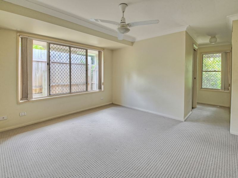 120 Oldfield Road, Sinnamon Park QLD 4073