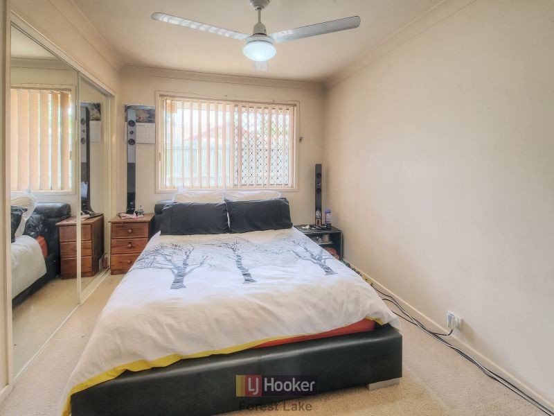 136 Banksia Circuit, Forest Lake QLD 4078