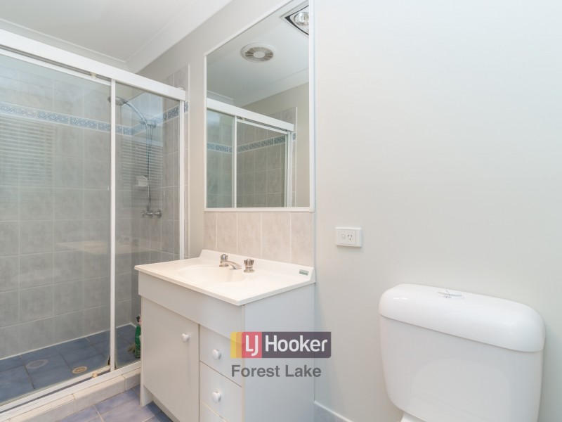68 Regents Circuit, Forest Lake QLD 4078