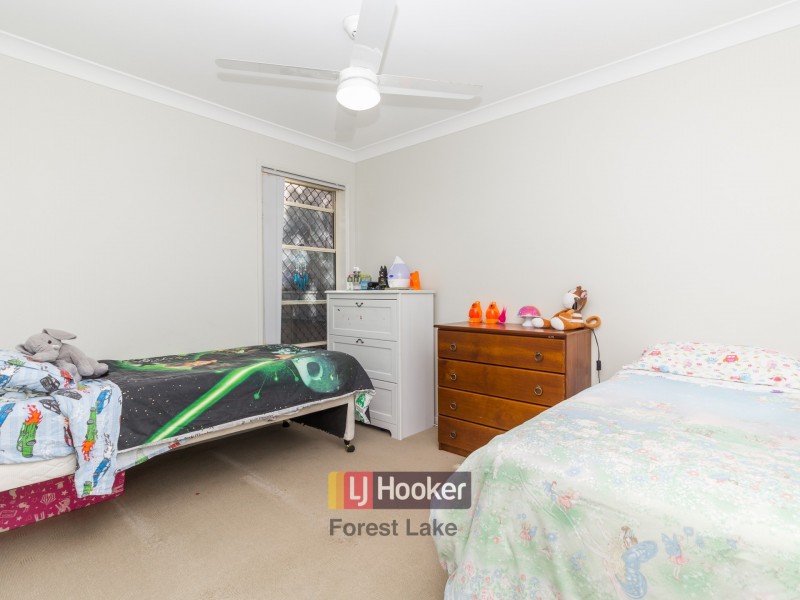 68 Regents Circuit, Forest Lake QLD 4078