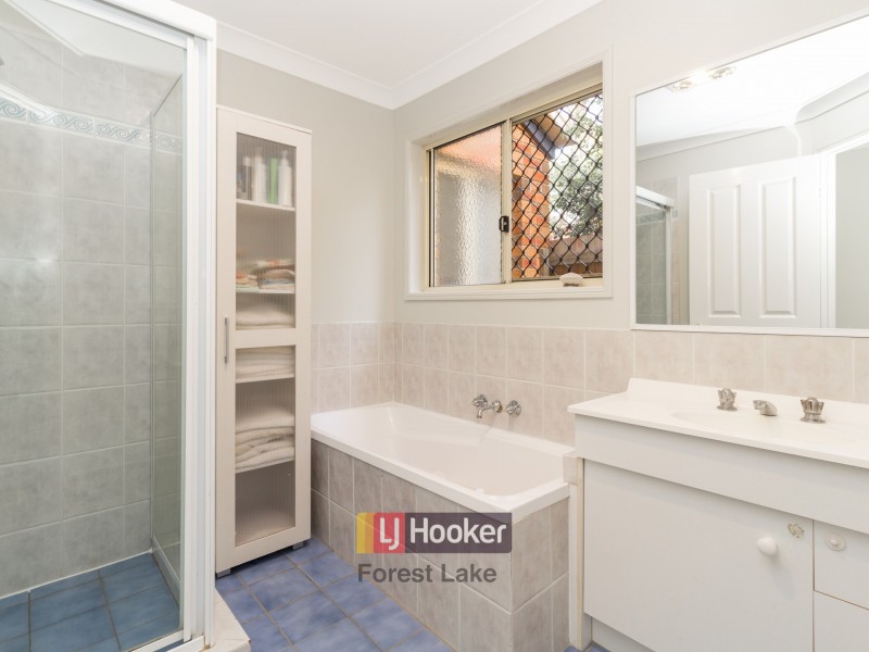 68 Regents Circuit, Forest Lake QLD 4078