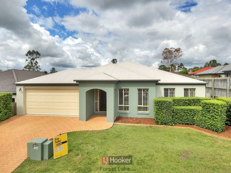 5 Parkside Place, Forest Lake QLD 4078