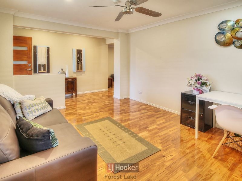 23 Newburn Street, Hillcrest QLD 4118