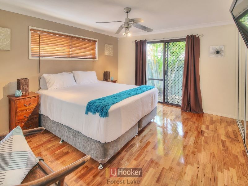 23 Newburn Street, Hillcrest QLD 4118
