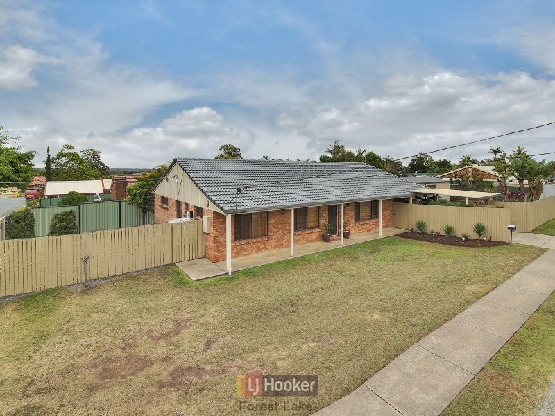 23 Newburn Street, Hillcrest QLD 4118