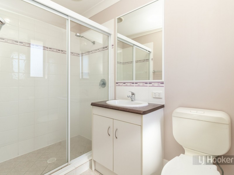 2 Kenny Close, Forest Lake QLD 4078