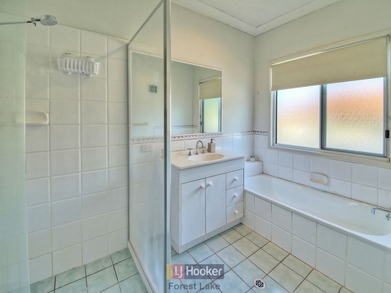 36 Brooklands Circuit, Forest Lake QLD 4078