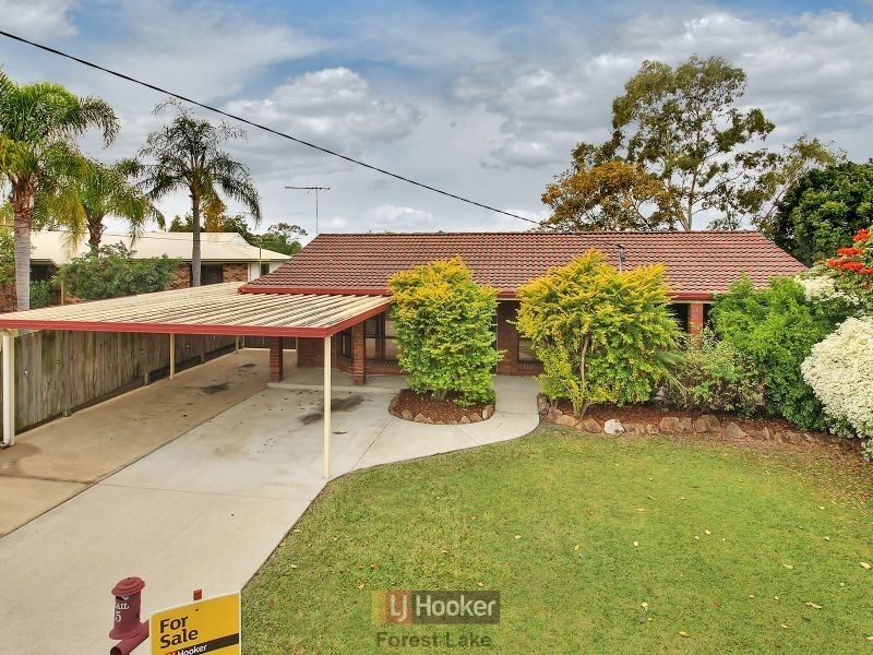 5 Holcus Court, Crestmead QLD 4132
