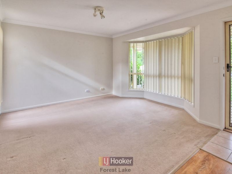 24 Beamont Place, Forest Lake QLD 4078