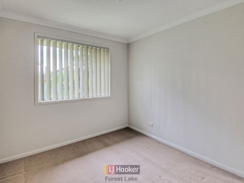 24 Beamont Place, Forest Lake QLD 4078