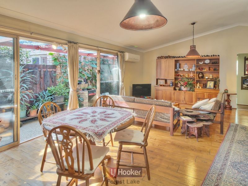 11 Beamont Place, Forest Lake QLD 4078