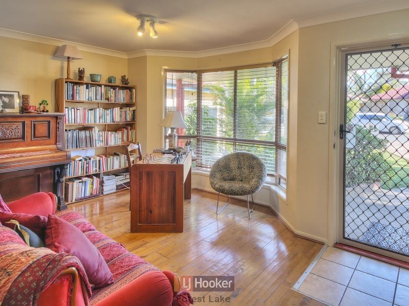 11 Beamont Place, Forest Lake QLD 4078