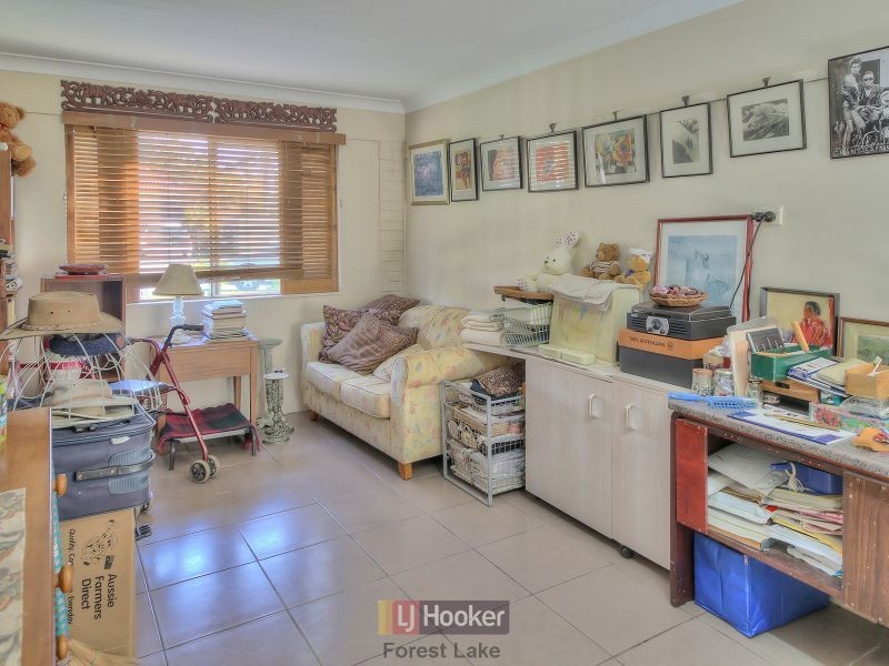 11 Beamont Place, Forest Lake QLD 4078