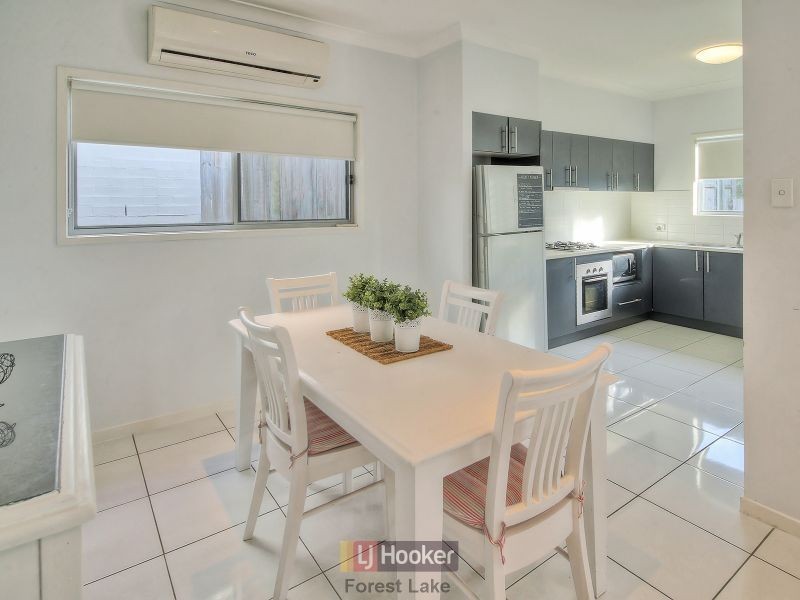 10 Skyline Avenue, Springfield Lakes QLD 4300