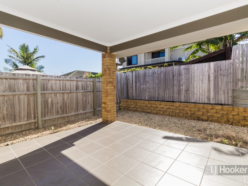 33 Hawthorne Street, Forest Lake QLD 4078