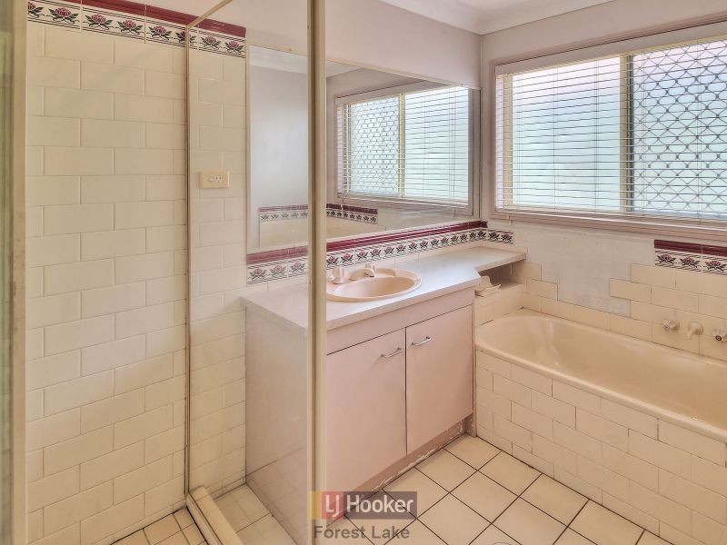 58 Jindabyne Circuit, Forest Lake QLD 4078