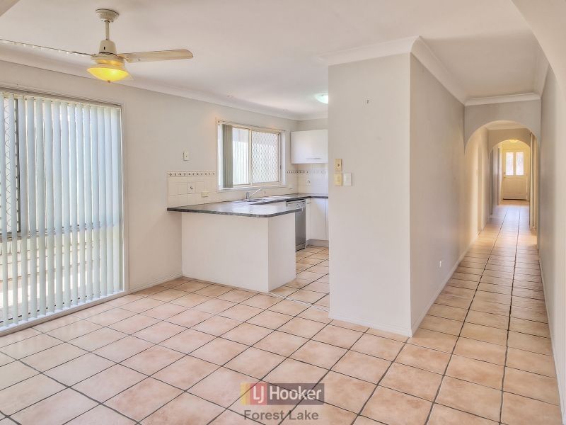 58 Jindabyne Circuit, Forest Lake QLD 4078