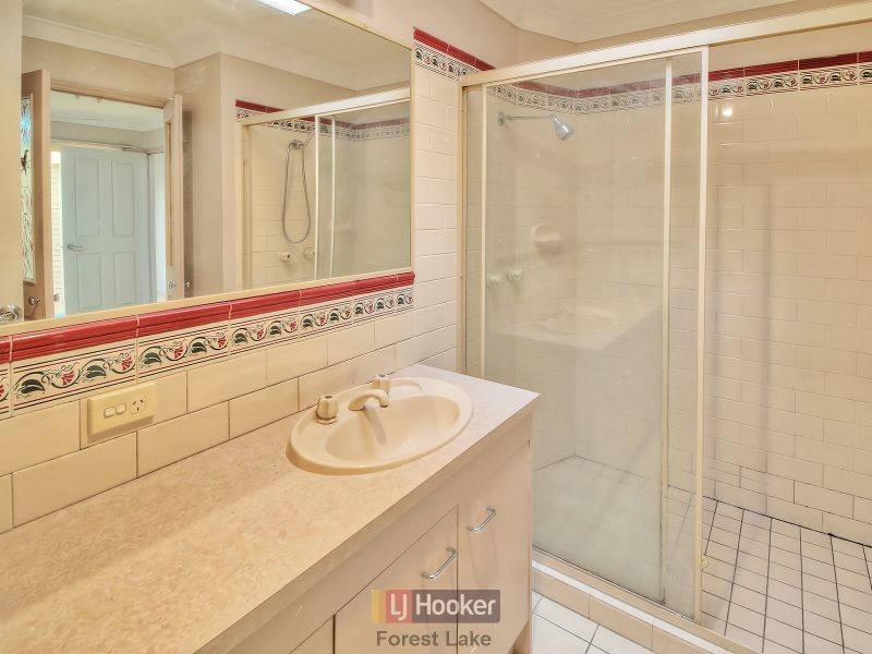 58 Jindabyne Circuit, Forest Lake QLD 4078