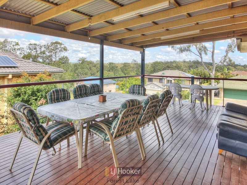 4 Lilydale Place, Forest Lake QLD 4078