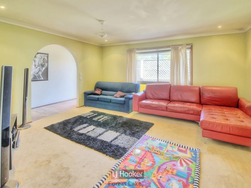 107 Hazelton Street, Riverhills QLD 4074