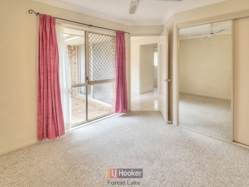53 Serrata Circuit, Forest Lake QLD 4078
