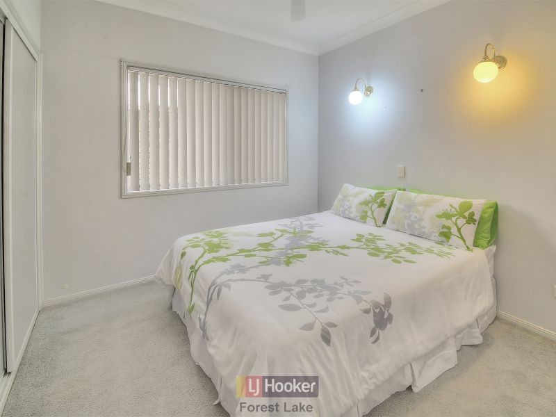 7 Solander Circuit, Forest Lake QLD 4078