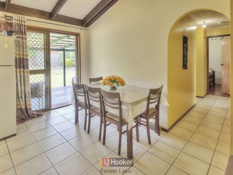 24 Dulverton Street, Durack QLD 4077