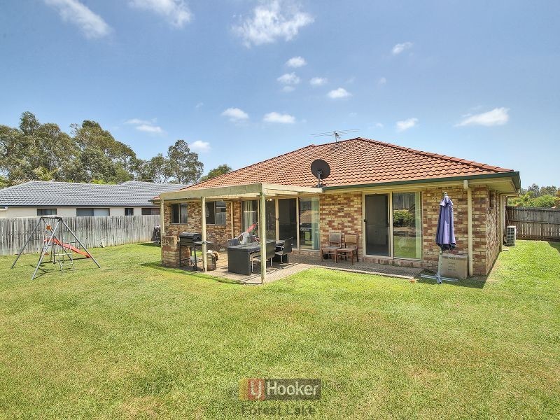 28 Sherwood Place, Forest Lake QLD 4078