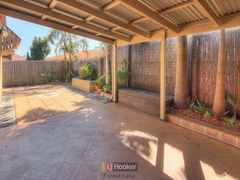 6 Moran Crescent, Forest Lake QLD 4078