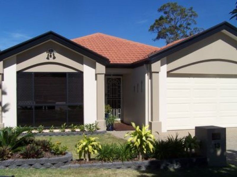 13 Santa Cruz Place, Forest Lake QLD 4078