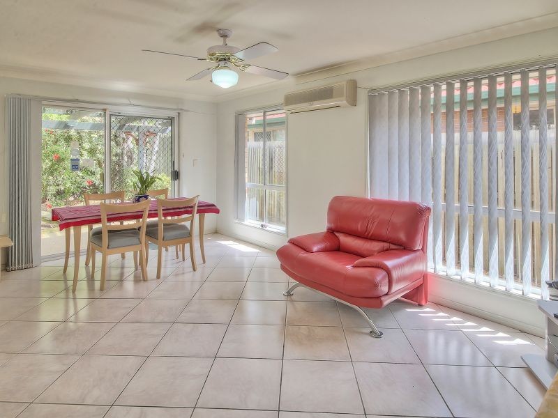 70 Jindabyne Circuit, Forest Lake QLD 4078