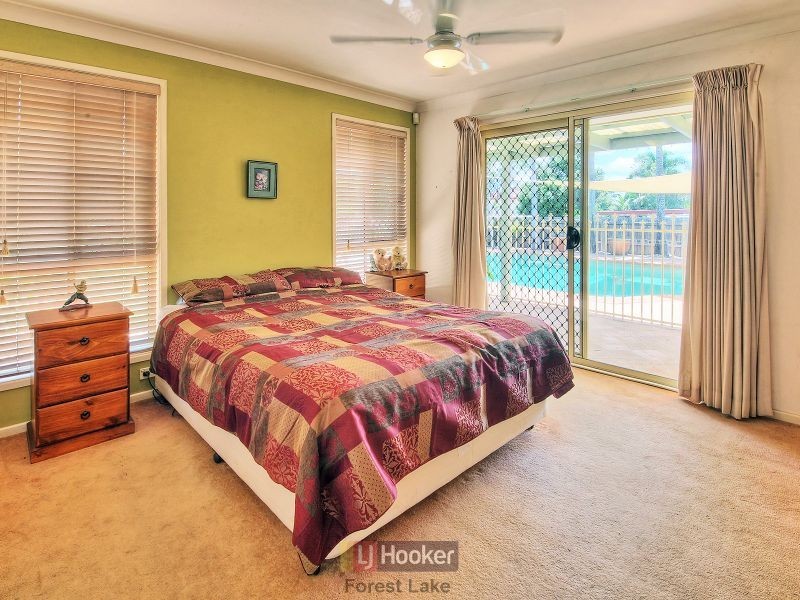 11 Terranora Place, Forest Lake QLD 4078