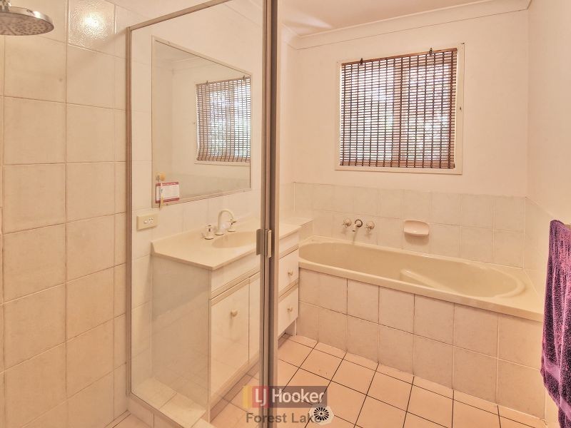 11 Terranora Place, Forest Lake QLD 4078